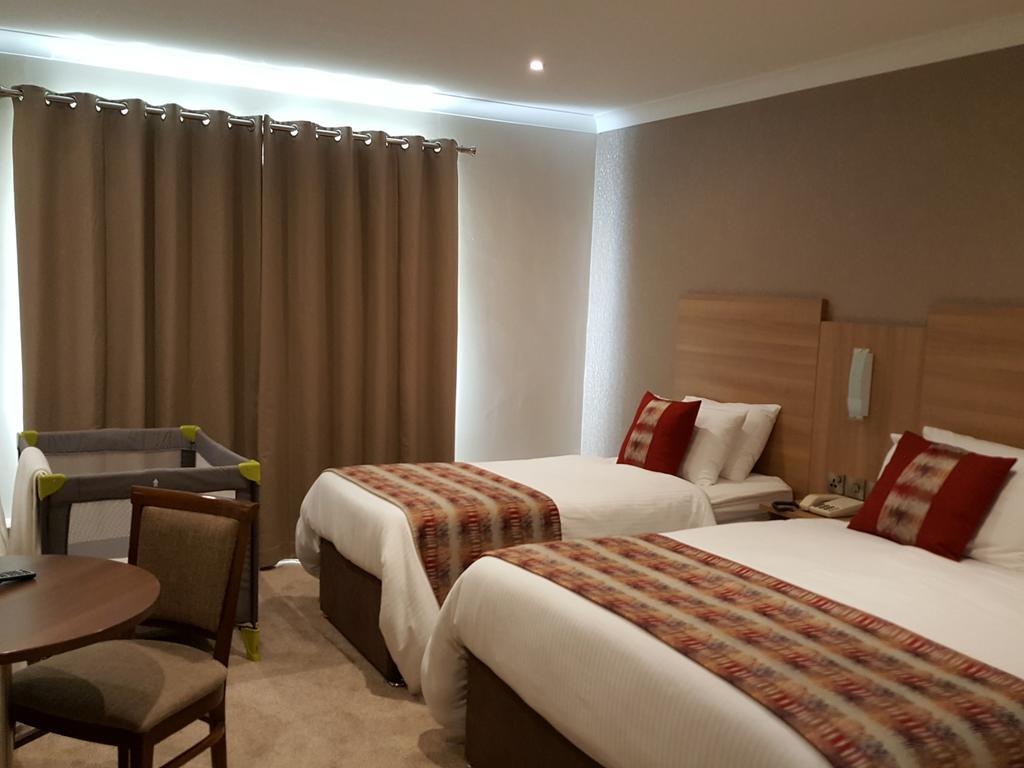 The Lodge Hotel Coleraine Zewnętrze zdjęcie