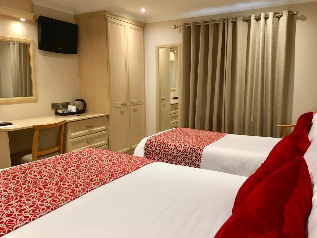 The Lodge Hotel Coleraine Zewnętrze zdjęcie